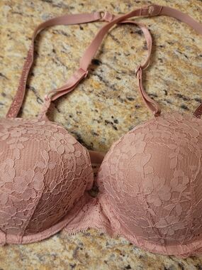 Victoria's Secret Pink Lace Push-Up Bra Sz. 34 D